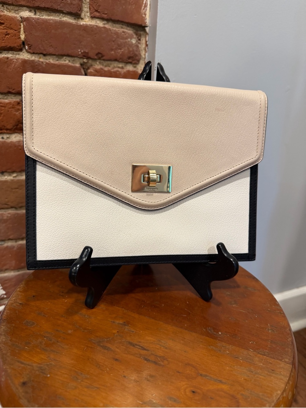 Kate Spade Walter Place Mallo Leather Envelope Clutch Turnlock Cream Beige Black